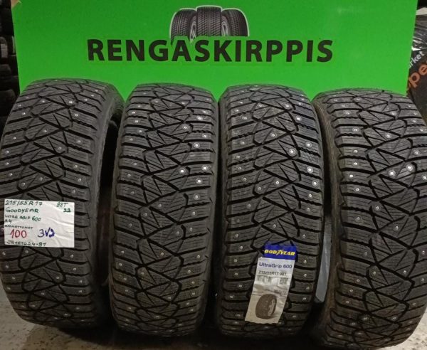 215/55R17 GoodYear UltraGrip 600 98T nasta ajamattomat / 3V2