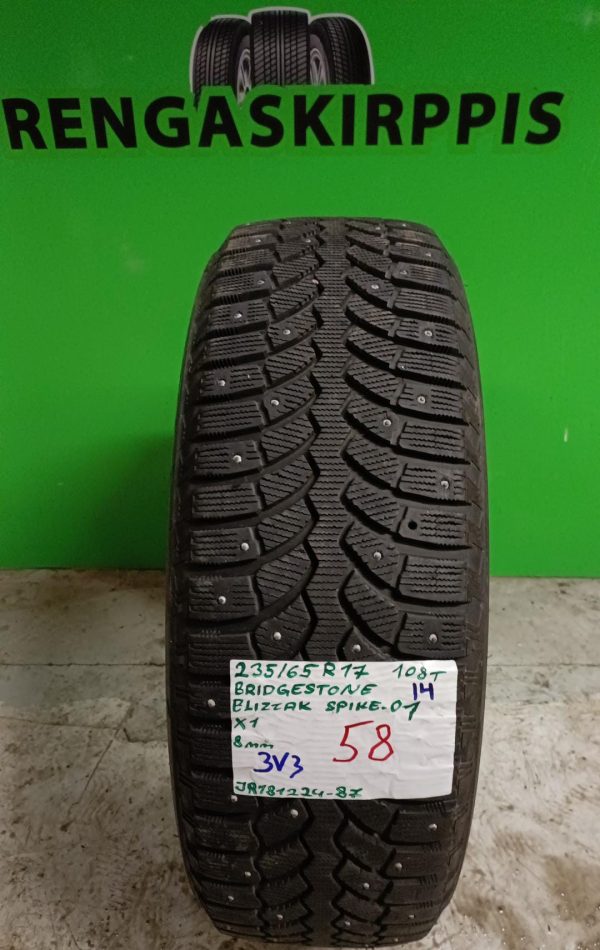 235/65R17 Bridgestone Blizzak Spike 01 108T nasta 8mm / 3V3