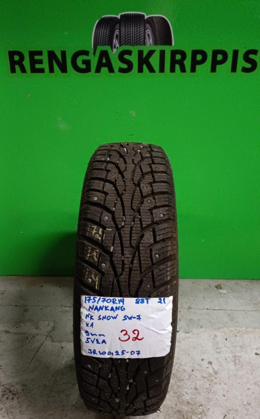 175/70R14 Nankang NK Snow SW7 88T nasta 9mm / 5V2A
