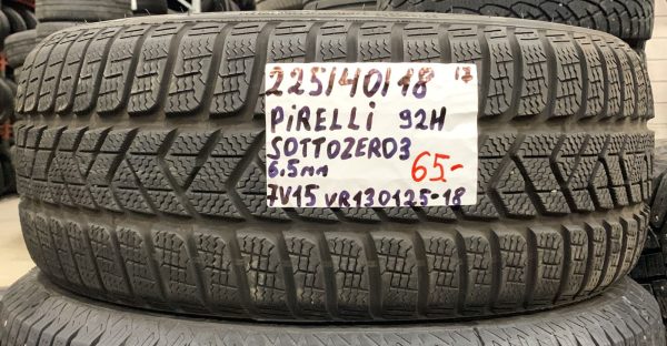 225/40R18 Pirelli SottoZero 3 92H kitka 6,5mm / 7V15