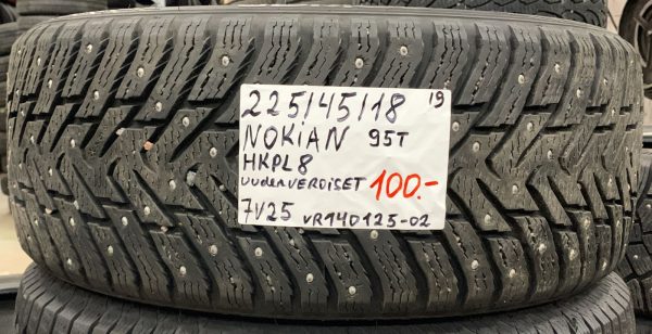 225/45R18 Nokian HKPL 8 95T nasta uudenveroiset / 7V25