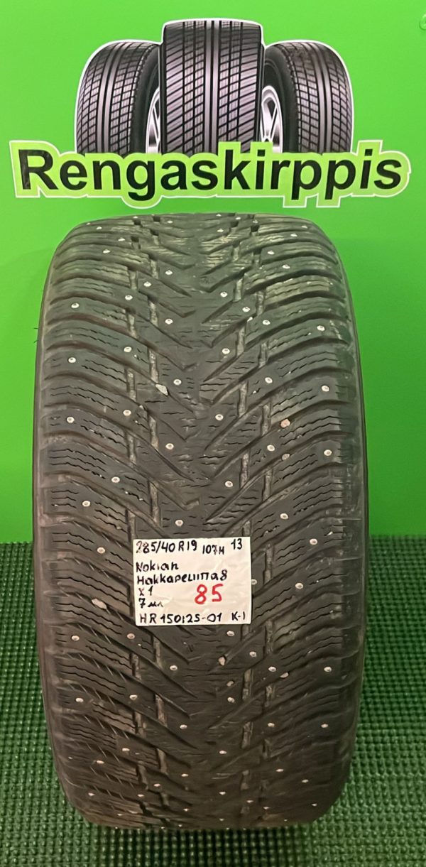 285/40R19 Nokian HKPL 8 107H nasta 7mm / K1