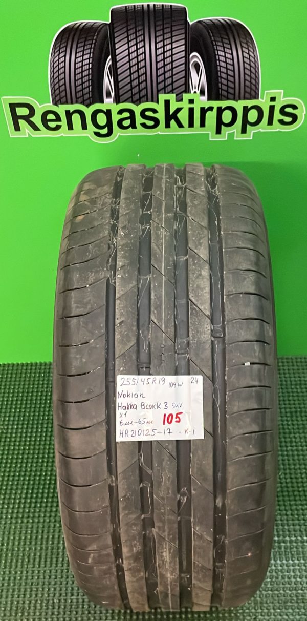 255/45R19 Nokian Hakka Black 3 Suv 104W kesä 6-6,5mm / K1