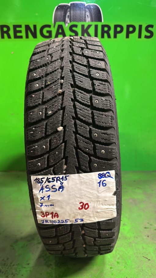 185/65R15 Ässä 88Q nasta 7mm / 3P1A