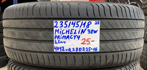 235/45R18 Michelin Primacy 4 98W kesä 3,5mm / 4V12