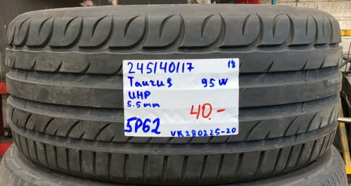 245/40R17 Taurus UHP 95W kesä 5,5mm / 5P62