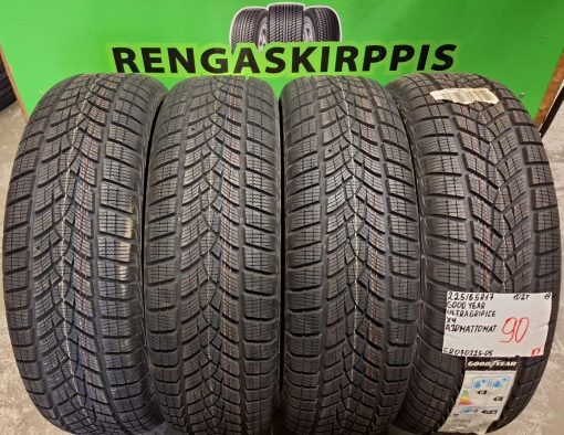 225/65R17 GoodYear UltraGrip Ice 102T kitka ajamattomat / K7