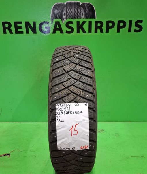 155/65R14 GoodYear UltraGrip Ice Arctic 75T nasta 6,5mm / 2P31