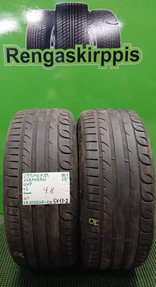 235/40R19 Kormoran UHP 96Y kesä 4mm / 5V13