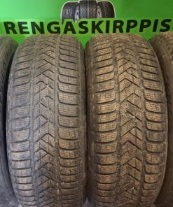 225/60R18 Pirelli SottoZero 3 100H kitka 6mm / 5P35