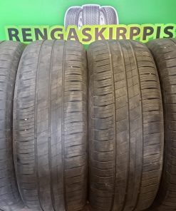205/55R17 GoodYear EfficientGrip Performance 91V kesä 4-5mm / 5V23