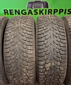 235/55R17 Kumho WinterCraft Ice Wi32 103T nasta 8mm / 4P20