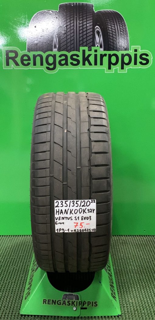 235/35R20 Hankook Ventus S1 Evo 3 92Y kesä 6mm / 1P9-1