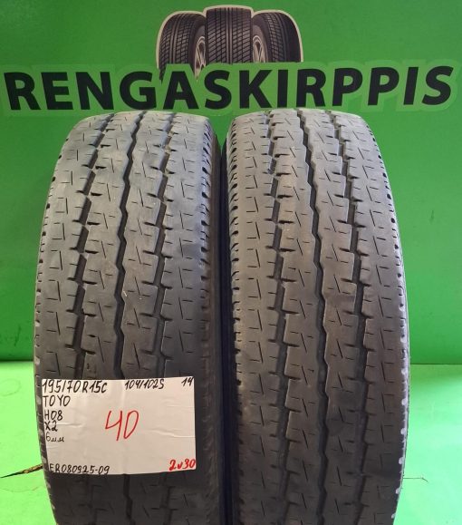195/70R15C Toyo H08 104/102S kesä 6mm / 2V30