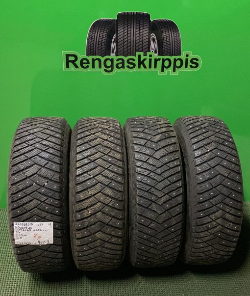225/65R17 GoodYear UltraGrip Ice Arctic 102T nasta 7,5mm / 4V4-3