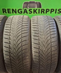 235/50R17 GoodYear UltraGrip Ice 2 100T kitka 5mm / 5V13