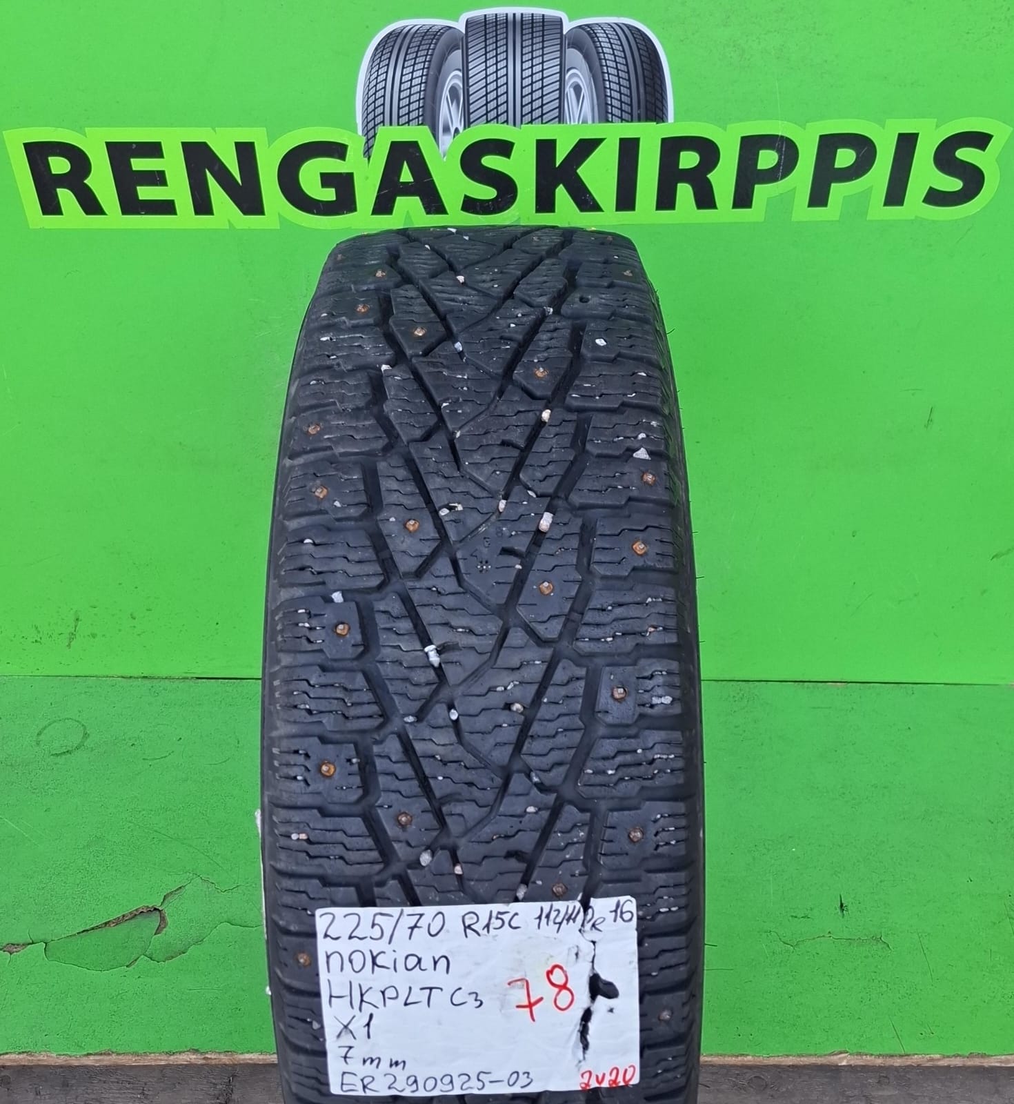 225/70R15C Nokian HKPL C3 112/110R nasta 7mm / 2V20