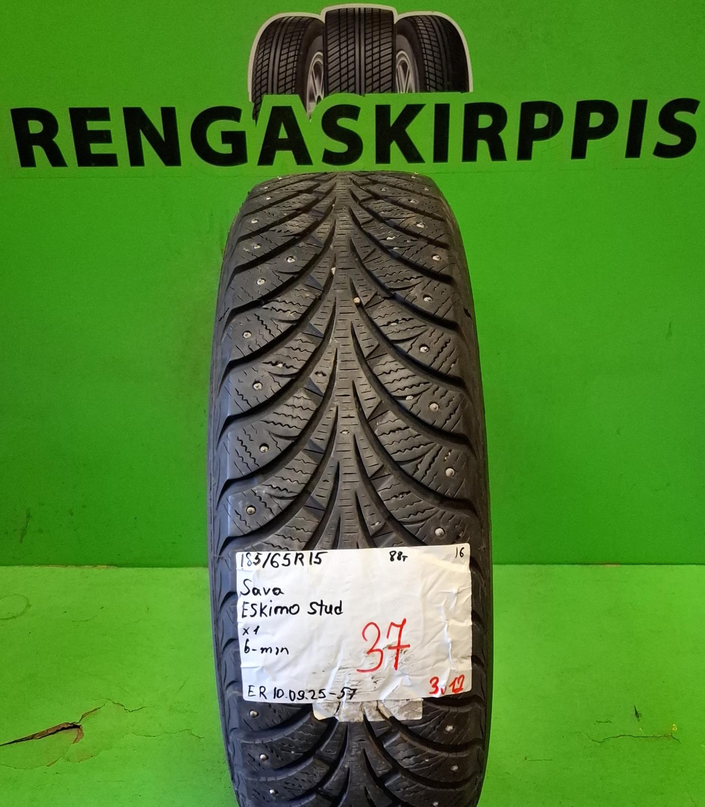 185/65R15 Sava Eskimo Stud 88T nasta 6mm / 3V12