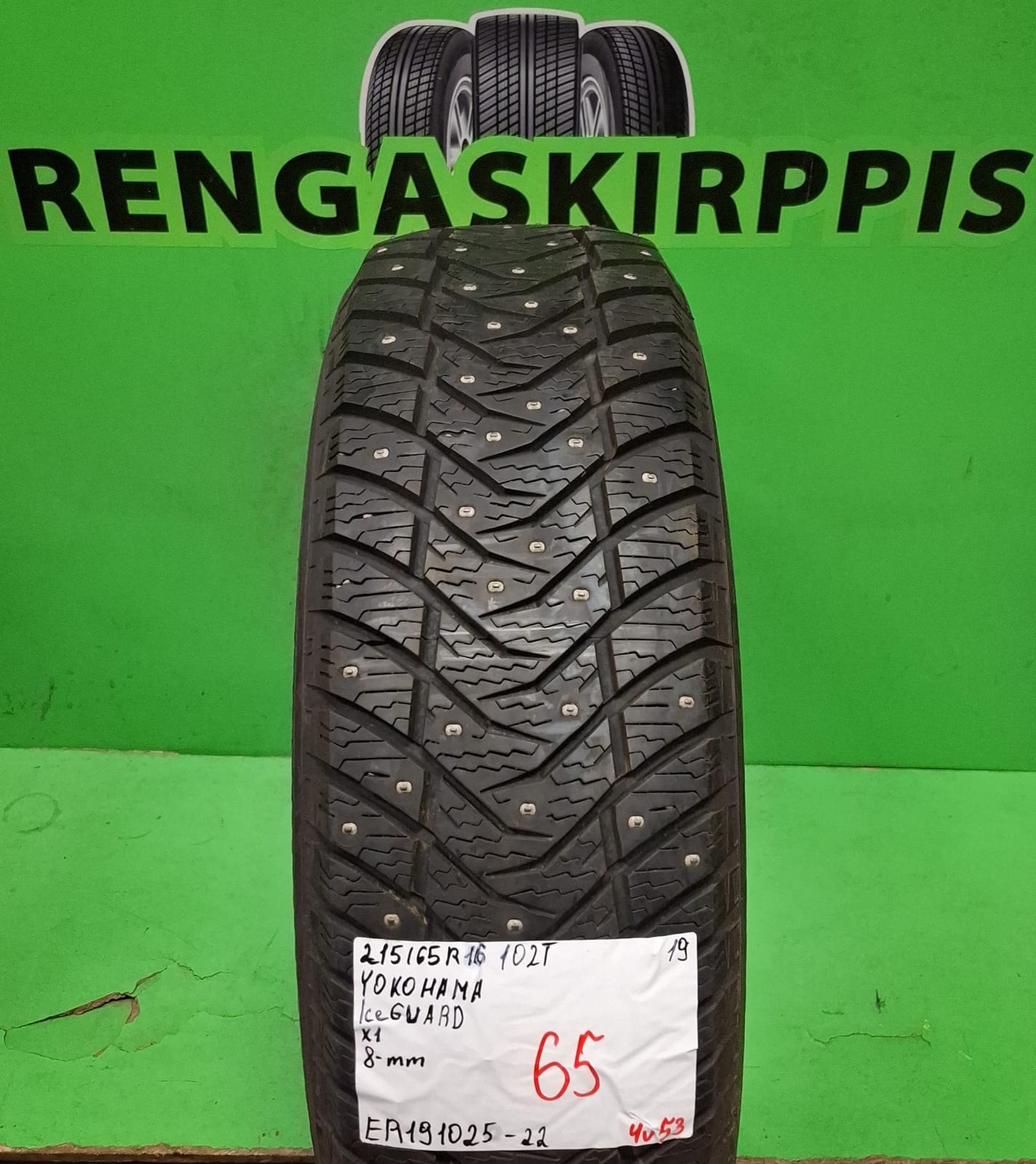 215/65R16 Yokohama IceGuard 102T nasta 8mm / 4V53