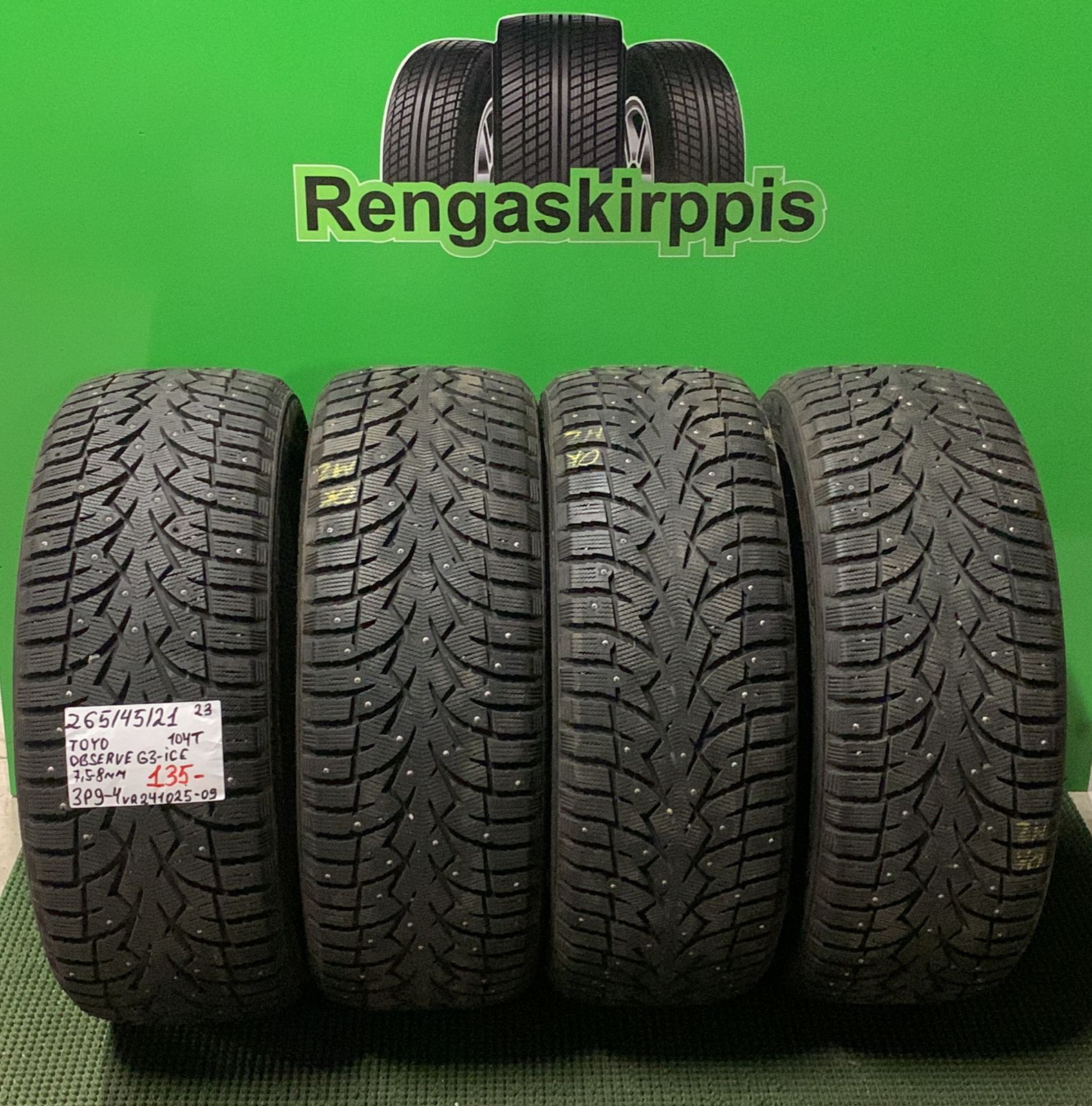265/45R21 Toyo Observe G3 Ice 104T nasta 7,5-8mm / 3P9-4