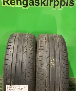 225/55R17 Bridgestone Turanza T001 kesä 4mm / 3V9-3