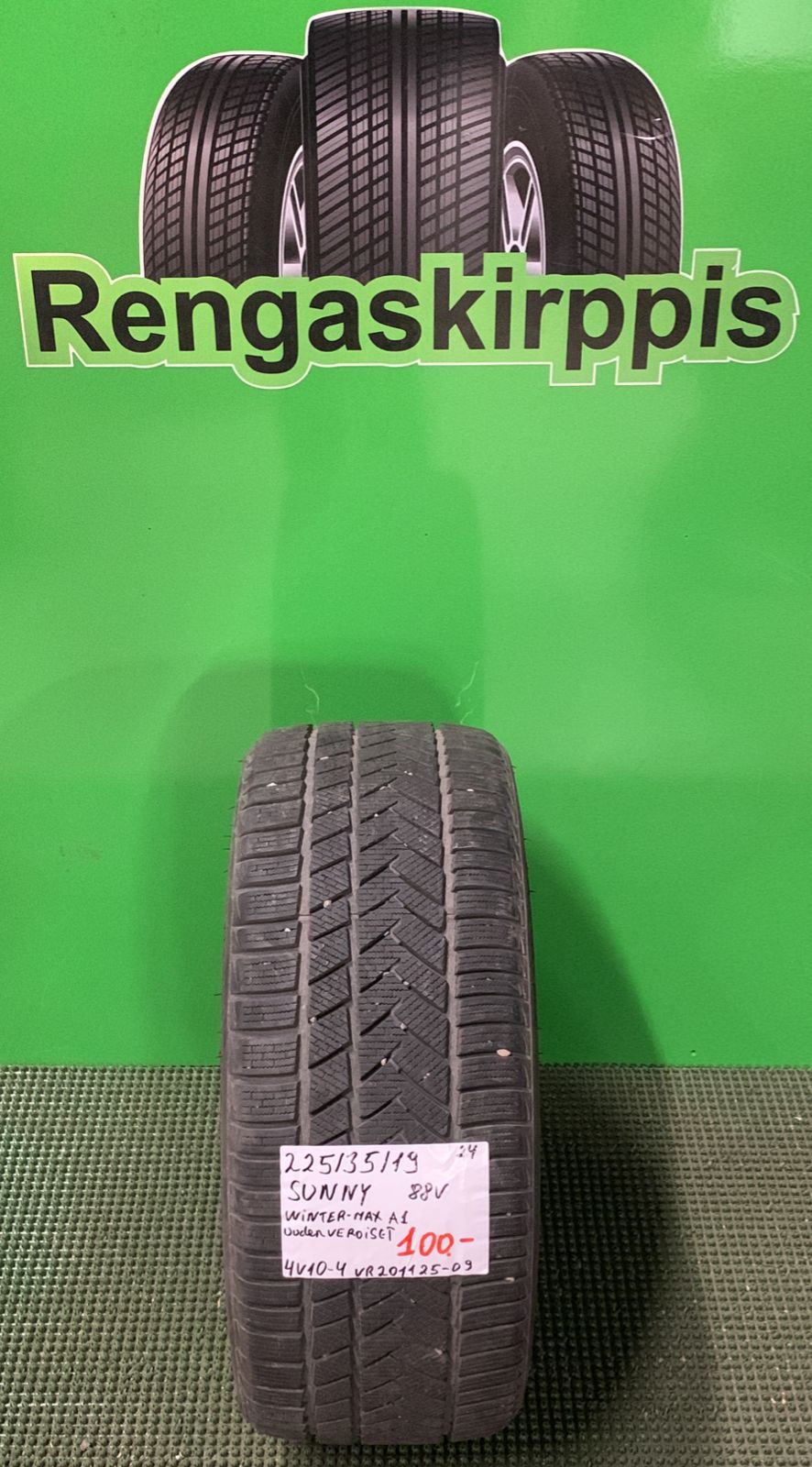 225/35R19 Sunny WinterMax A1 88V kitka uudenveroiset / 4V10-4