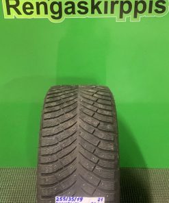 255/35R19 Michelin X-Ice North 4 96H nasta 4,5mm / 4V5-1