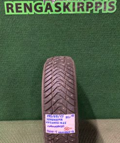 195/65R15 Yokohama IceGuard IG65 95T nasta uudenveroiset / 4V14-4