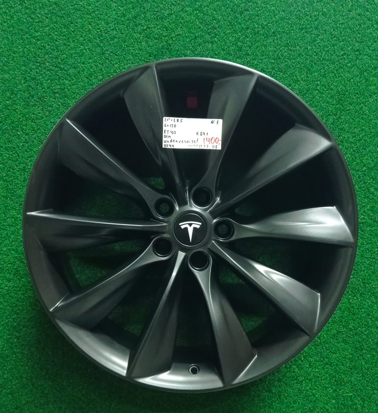 21" 5x120 ET40 KR64,1 L8,5" Oem Uudenveroiset / H544