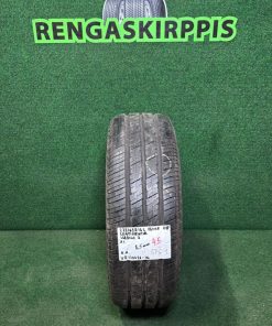 VR120426-114