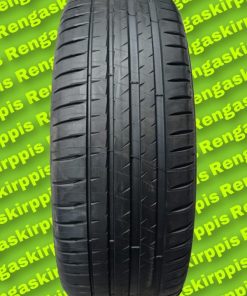 Michelin-Pilot-Sport-4